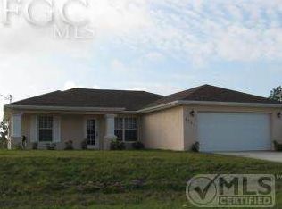 3201 43rd St W, Lehigh Acres, FL 33971