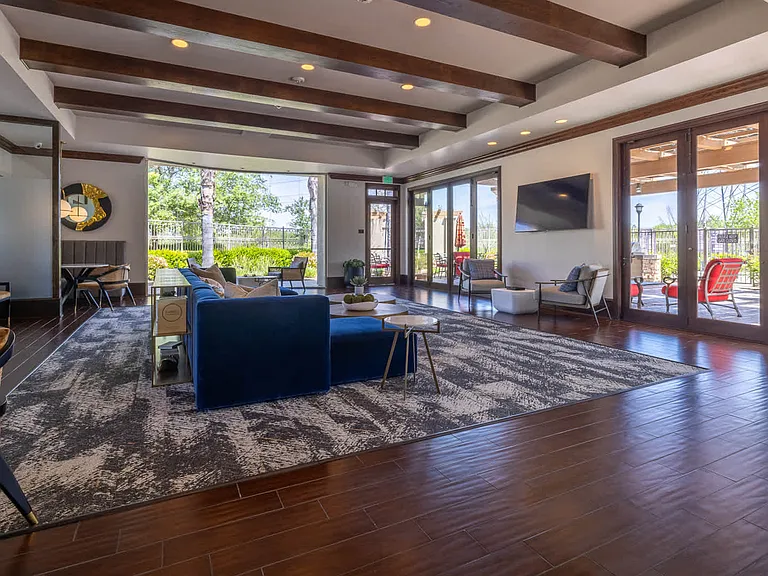 Resident Lounge