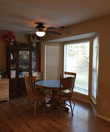 4th image of 9124 Chesham Dr
