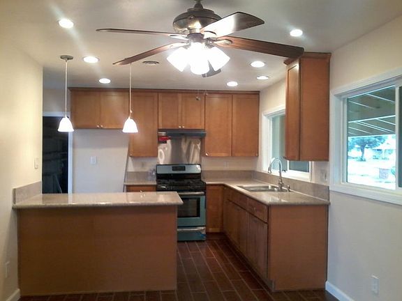 Newly remodeled Kitchen w/ Granite Counter tops and islands