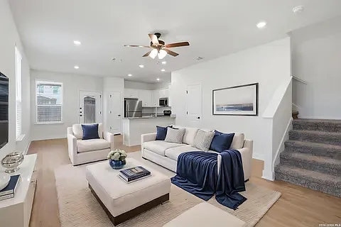 13827 Enzo Gate #102 — Photo 5