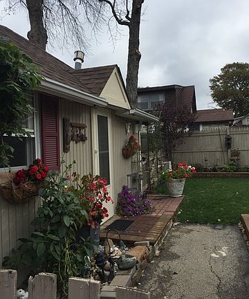 5th image of 221 Shadydell Ave