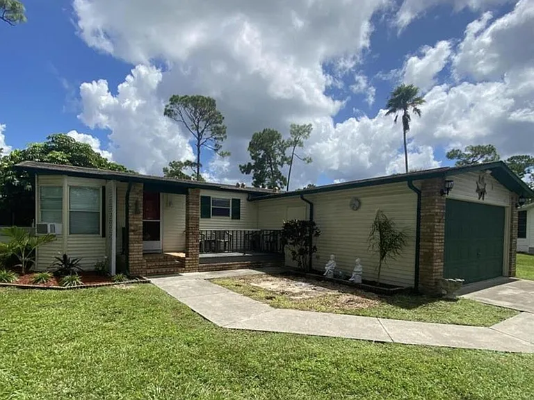 19418 Saddlebrook Ct — Photo 24