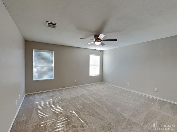 5th image of 140 Wistoria Ct