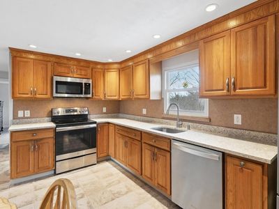 16 Otis St, Woburn, MA, 01801