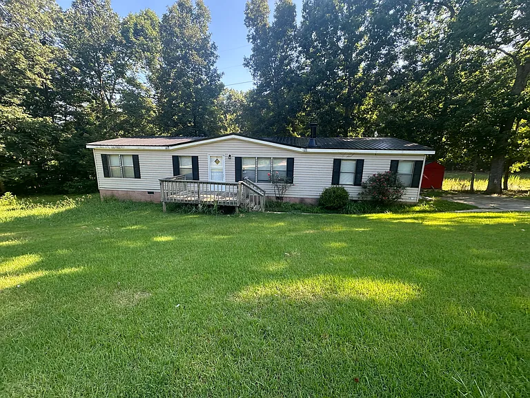 6526 Victoria Ln — Photo 1