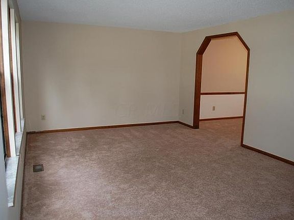 5th image of 6387 Claypool Ct