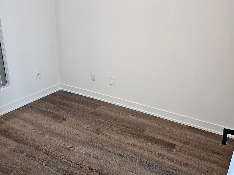 2075 Lakeshore Rd #412 — Photo 23