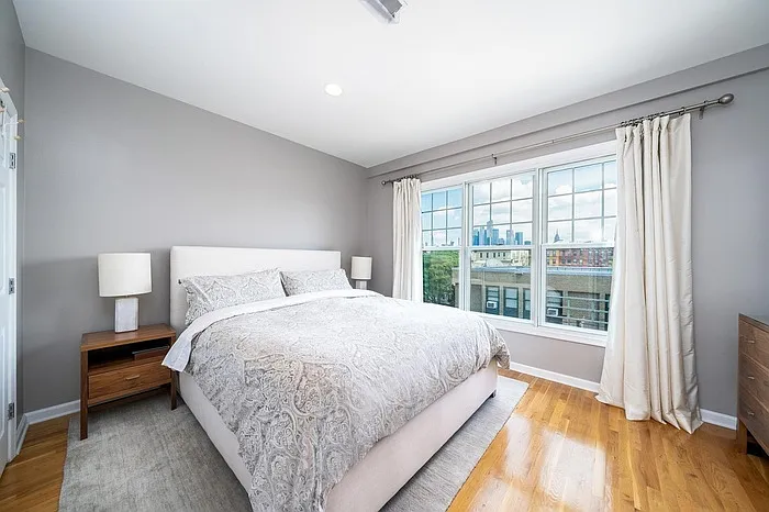 1120 Clinton St #1120 — Photo 7