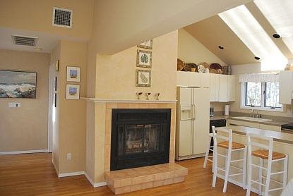 3rd image of 58 Stuyvesant Dr