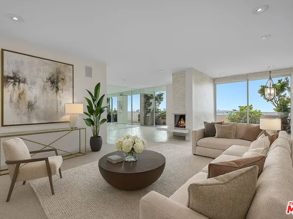 1333 S Beverly Glen Blvd APT 904, Los Angeles, CA 90024