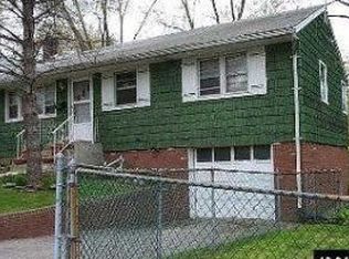 45 Dickson St, Glen Cove, NY 11542