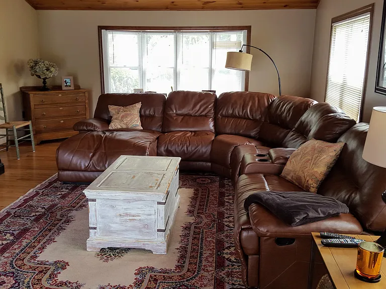 2381 Cranston St — Photo 13