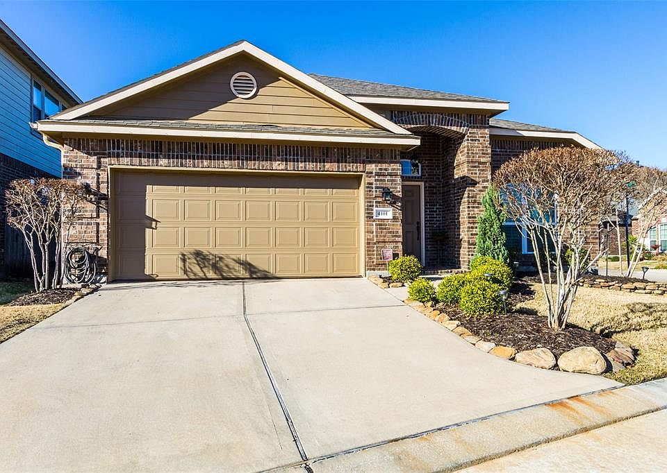 1st image of 4101 Livorno Ln