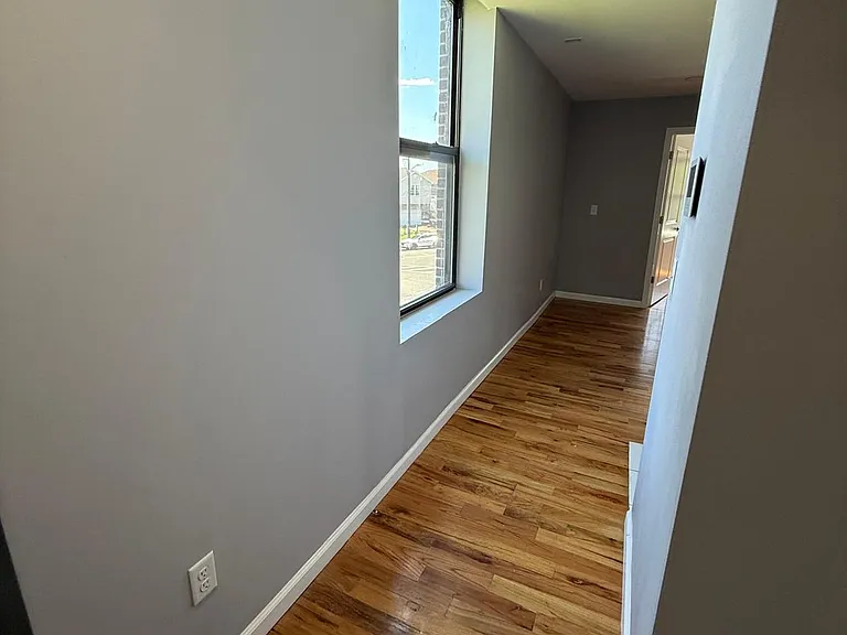 311 Clinton Ave #301 — Photo 3