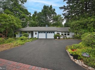 1001 Vilsmeier Rd, Lansdale, PA 19446