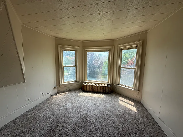 528 Smith St #2 — Photo 7