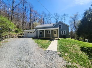 23 Warren Hts, Honesdale, PA 18431