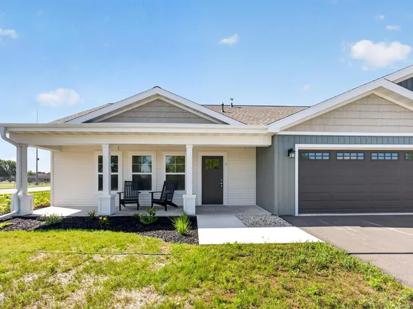 1601 Wildlife DRIVE #1, Kewaskum, WI 53040