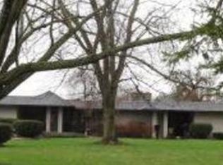 5427 Calkins Rd, Flint, MI 48532