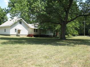 1467 S Fort Ave, Springfield, MO 65807