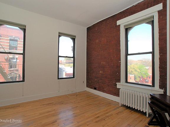 5th image of 277 Bleecker St #4B