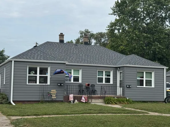 1123-1125 N Bellevue Ave, Hastings, NE 68901