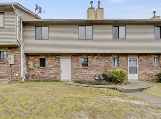 4 Alec Dr, Howell, NJ 07731