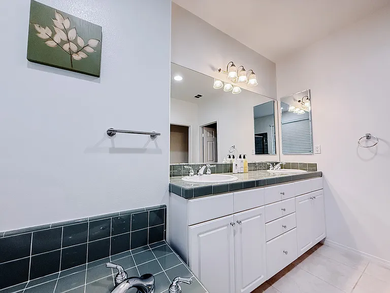 3010 Club Rancho Dr — Photo 9