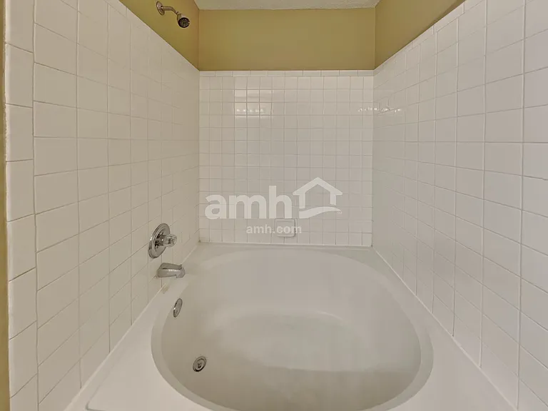 14337 Orange Blossom Trl — Photo 10