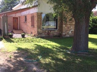 611 S Inman St, Sublette, KS 67877