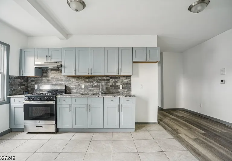 143 Valley Rd #1R — Photo 8