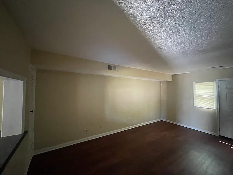 3751 Cambridge Station Dr — Photo 12