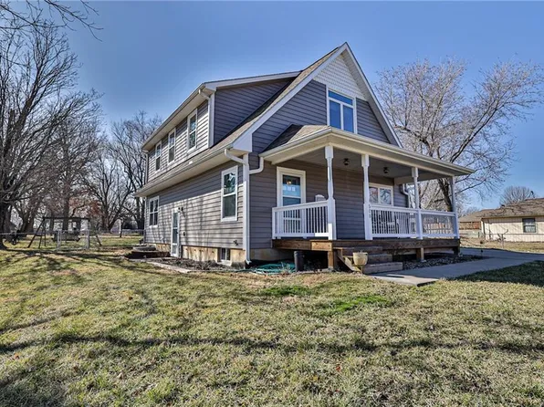 508 E Dryden St, Odessa, MO 64076