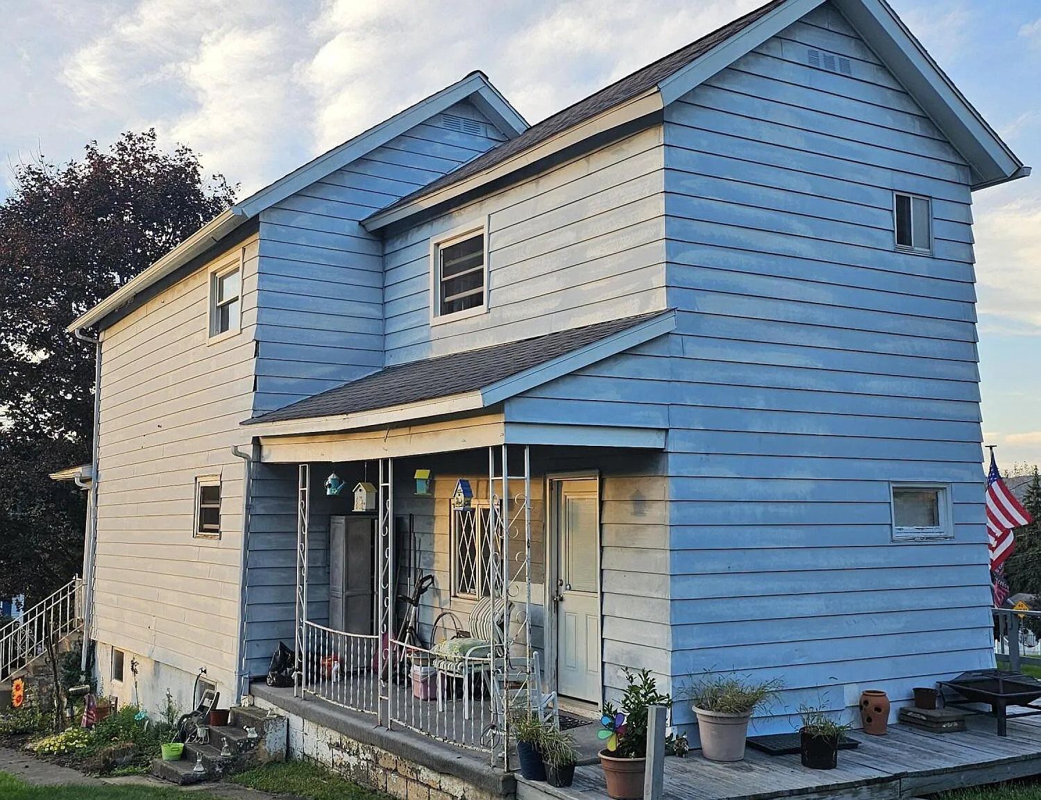 3 bed, 1.5 bath, 1656 sqft, $1,600 — Photo 1