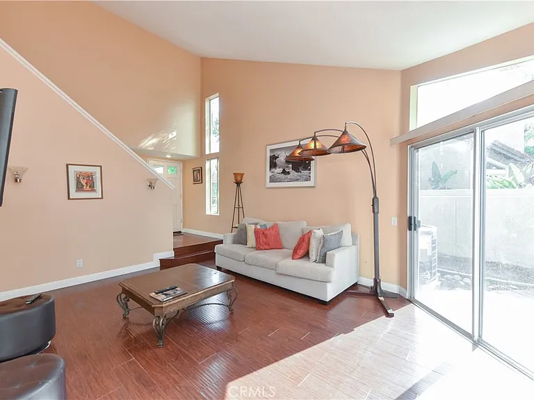 145 Stanford Ct #35 — Photo 7