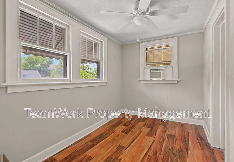 3530 Admiral Dr — Photo 13
