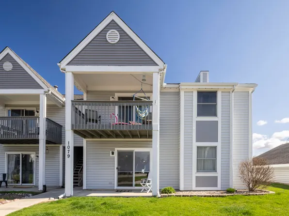 1079 Millpond Rd Unit E, Valparaiso, IN 46385