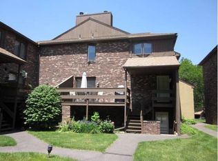 9 Dutton Place Way, Glastonbury, CT 06033