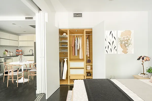 Sold by Compass | media 9