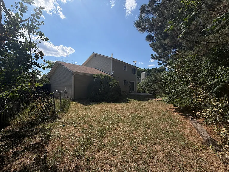 994 S Oakland Ct — Photo 32