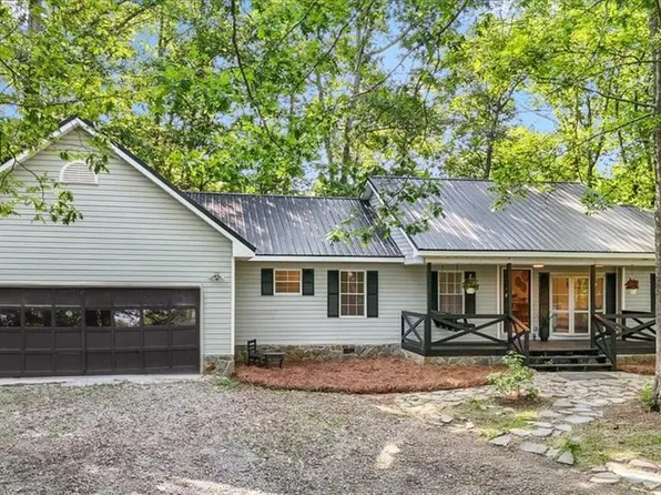 710 Hood Rd, Talking Rock, GA 30175