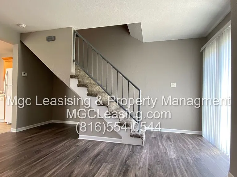 500-504 SW 5th St — Photo 5