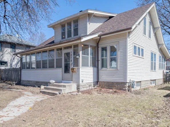 1278 Woodbridge St, Saint Paul, MN 55117