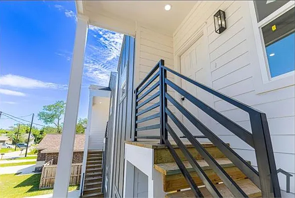 408 Armstrong St — Photo 14