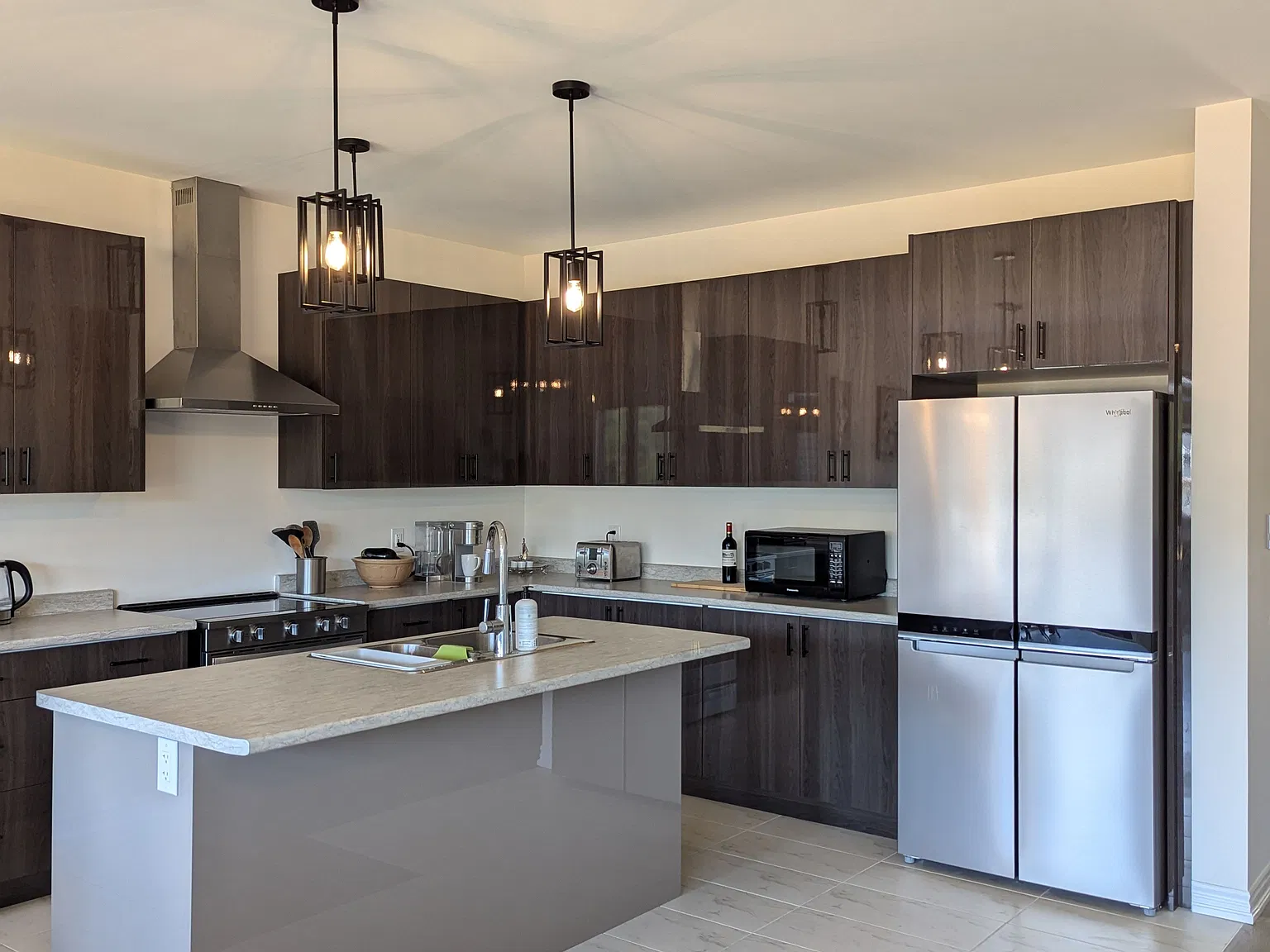 5 bed, $3,400 — Photo 4