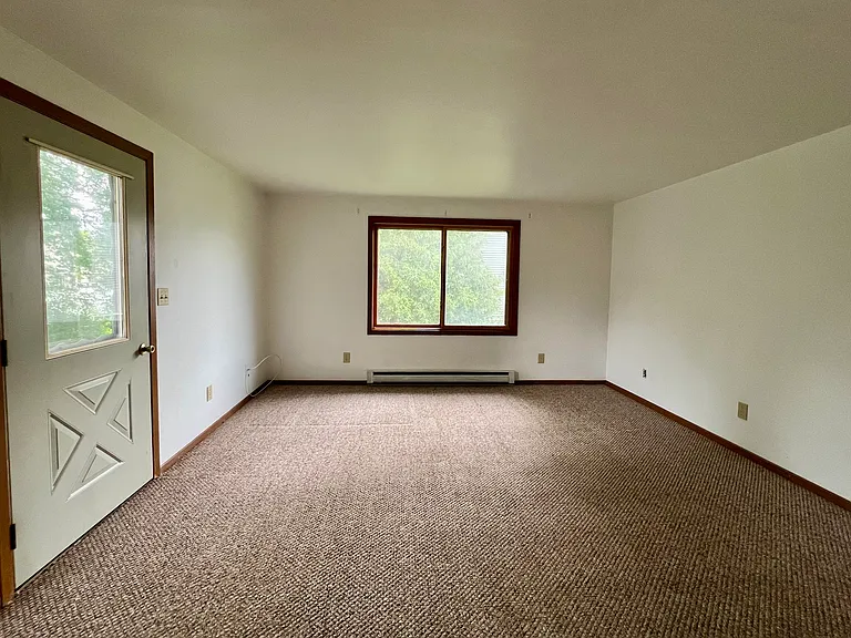 W5355 E Pioneer Rd #2 — Photo 1