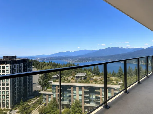 8761 University Cres #1301, Burnaby, BC V5A 0G3