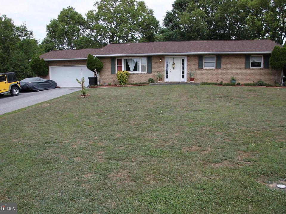 1st image of 637 Mimosa Dr