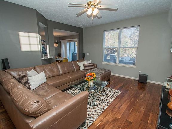 3rd image of 1606 Laughton Cir